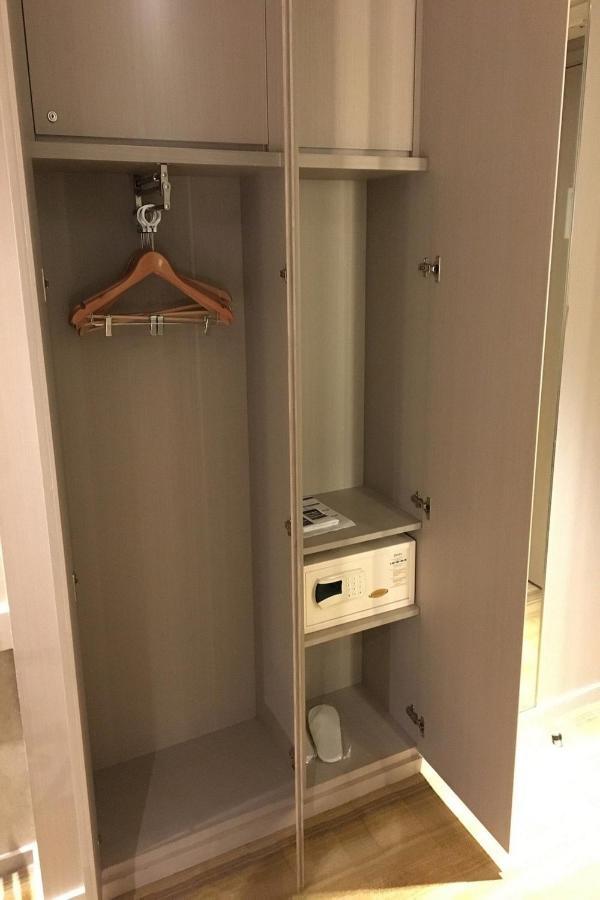 Holiday Inn Express Hong Kong Mongkok By Ihg Exteriör bild