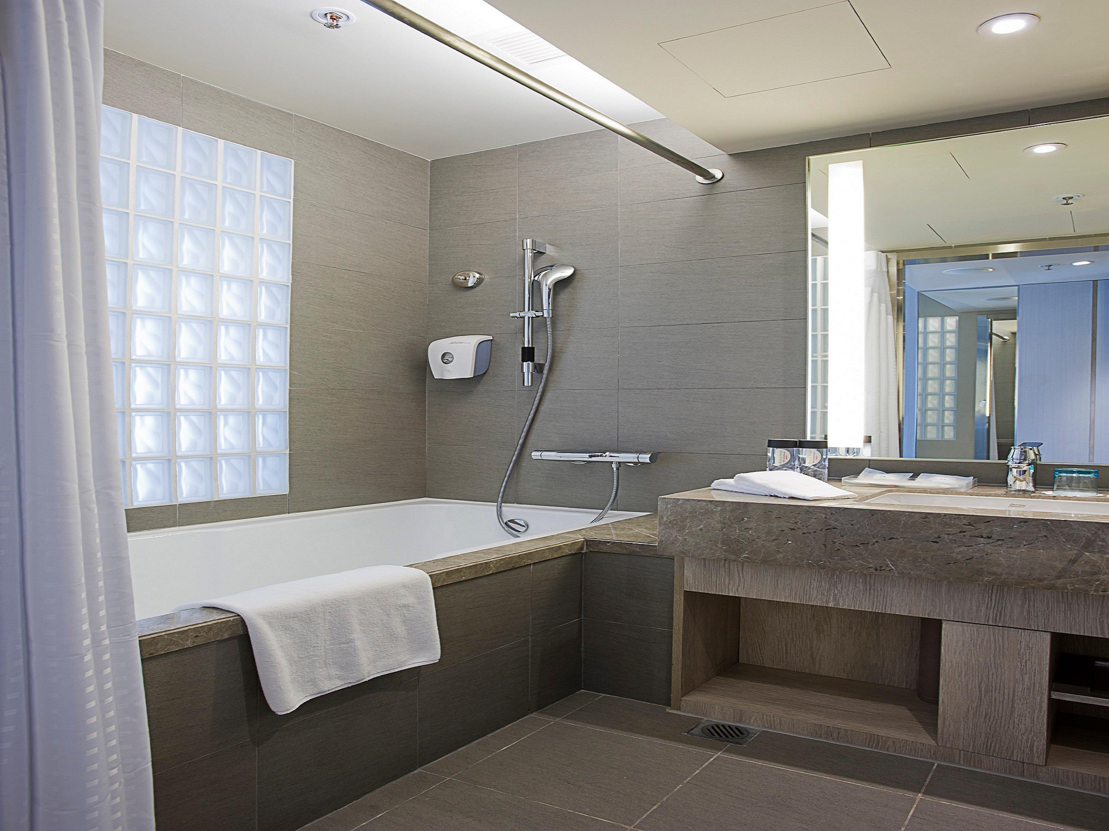 Holiday Inn Express Hong Kong Mongkok By Ihg Exteriör bild
